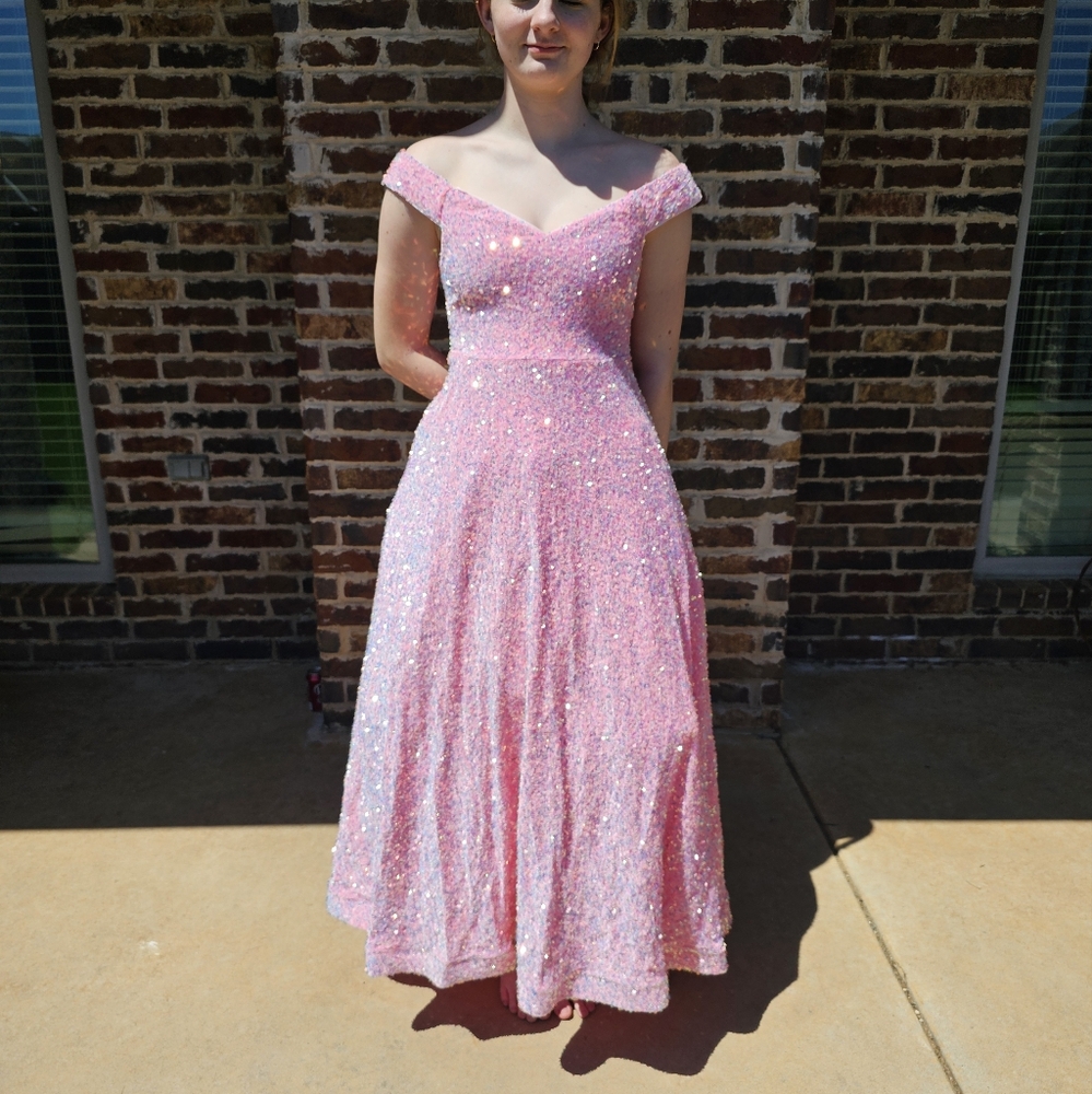Pink Off The Shoulder Sequin Dress With Train